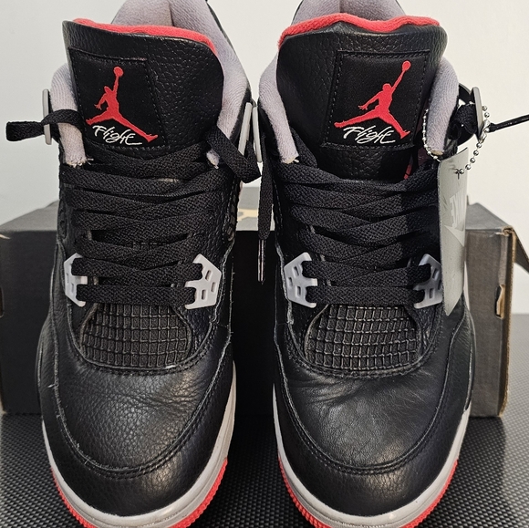 Used No Box,Size 6.5 - Jordan 4 Retro Bred Black/Fire Red Cement 2019 - Picture 3 of 11